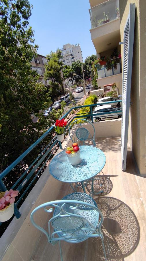 Apartament Lovely Studio With Balcony Rechovot Zewnętrze zdjęcie